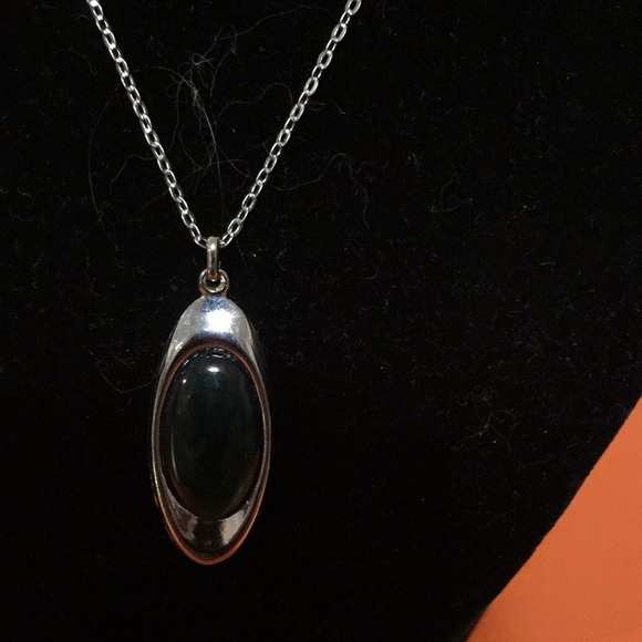 Beautiful sleek necklace jewelry, 18”* - Picture 6 of 7